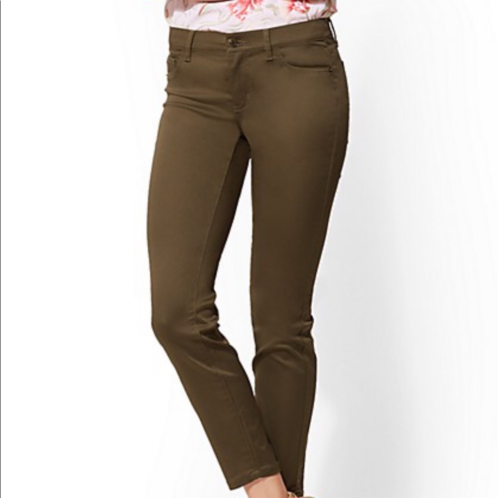 Colored jeans ankle pants